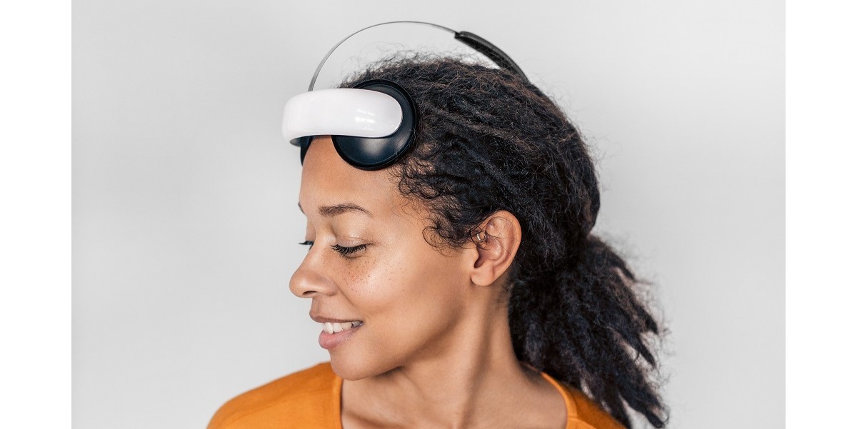 Medical Device News: Flow-depression-headset-to-tackle-UKs-lockdown-loneliness